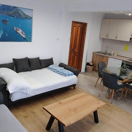 Apartment Ksenija Kotor Buitenkant foto