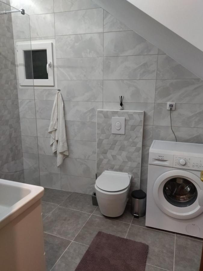 Apartment Ksenija Kotor Buitenkant foto