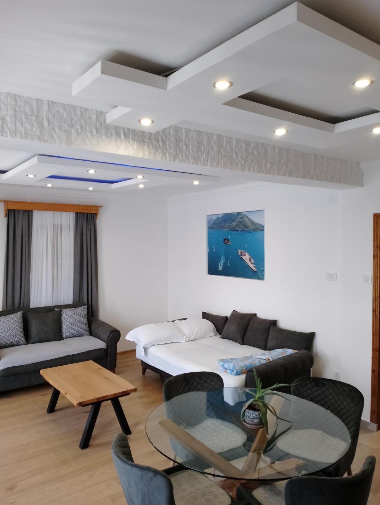 Apartment Ksenija Kotor Buitenkant foto